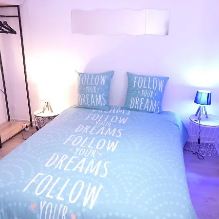 Apartment Pari57bis - T2 Meubles Entre Centre Et Futuroscope A 15min - Chu - Cci A 5 Min Poitiers