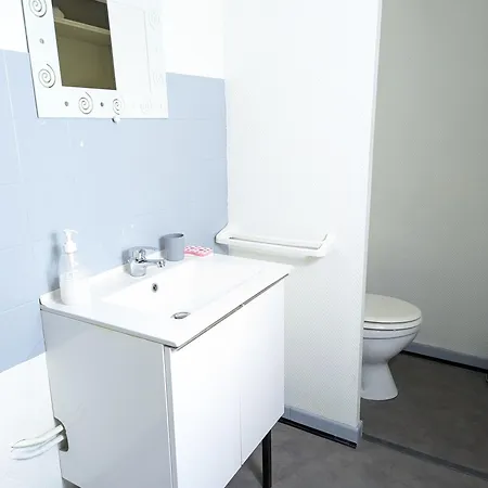 Pari57bis - T2 Meubles Entre Centre Et Futuroscope A 15min - Chu - Cci A 5 Min * Poitiers