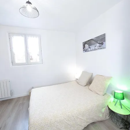 Apartment Pari57bis - T2 Meubles Entre Centre Et Futuroscope A 15min - Chu - Cci A 5 Min
